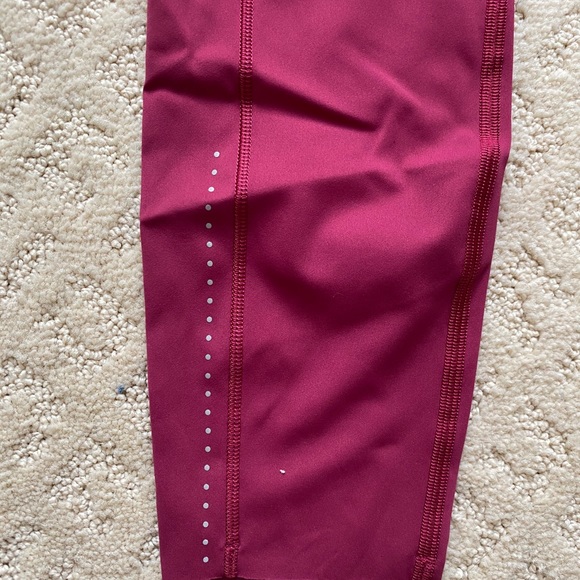 Lululemon leggings - Picture 8 of 8